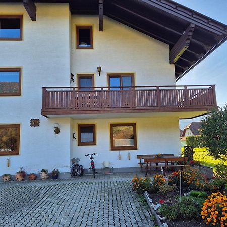 Ferienwohnung Schaller Feistritz an der Drau Exterior photo
